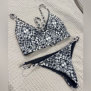 Ola Feroz Black and White Patterned Bikini Set